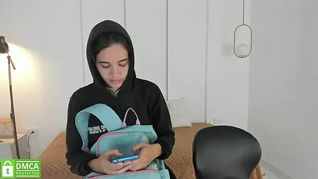 Snapshot of sexychanell_18 chatting on January 23, 2025, 12:41 pm sexychanell 18 online show from January 23, 2025, 12:41 pm