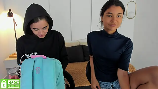 Snapshot of sexychanell_18 chatting on January 25, 2025, 12:47 pm sexychanell 18 online show from January 25, 2025, 12:47 pm