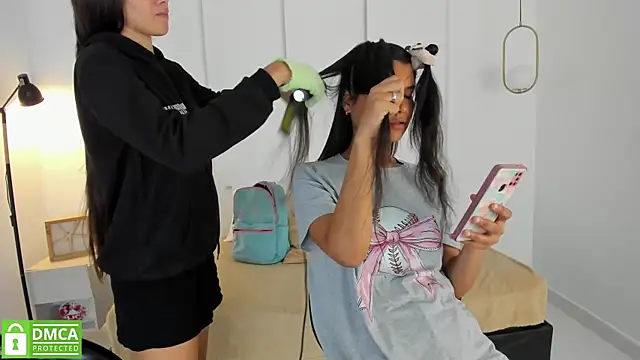 Snapshot of sexychanell_18 chatting on February 21, 2025, 3:43 pm sexychanell 18 online show from February 21, 2025, 3:43 pm