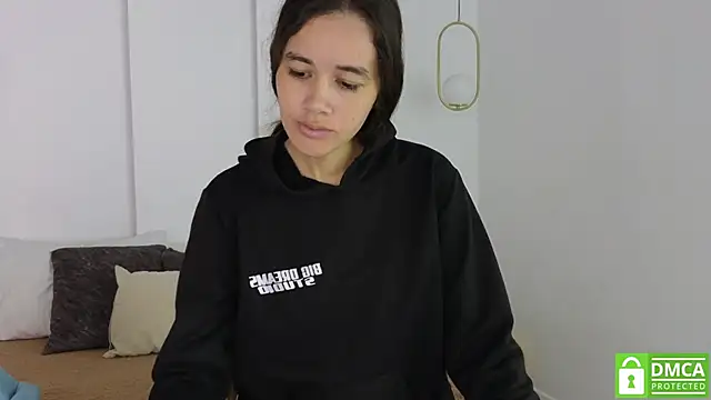 Snapshot of sexychanell_18 chatting on September 13, 2025, 12:49 pm sexychanell 18 online show from September 13, 2025, 12:49 pm