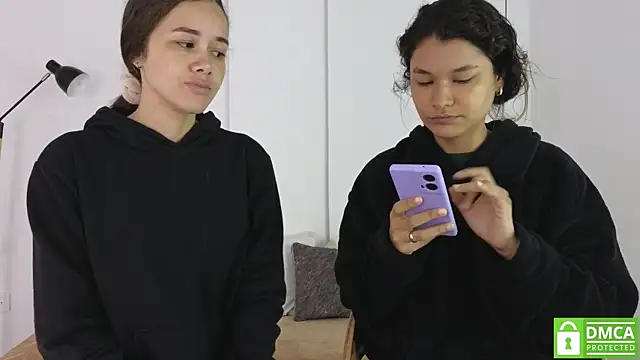 Snapshot of sexychanell_18 chatting on October 11, 2025, 1:09 pm sexychanell 18 online show from October 11, 2025, 1:09 pm