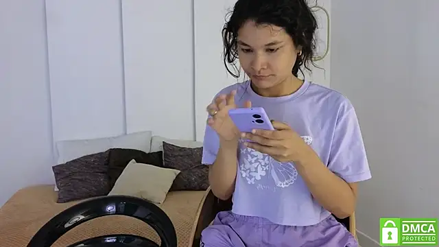 Snapshot of sexychanell_18 chatting on October 29, 2025, 1:13 pm sexychanell 18 online show from October 29, 2025, 1:13 pm