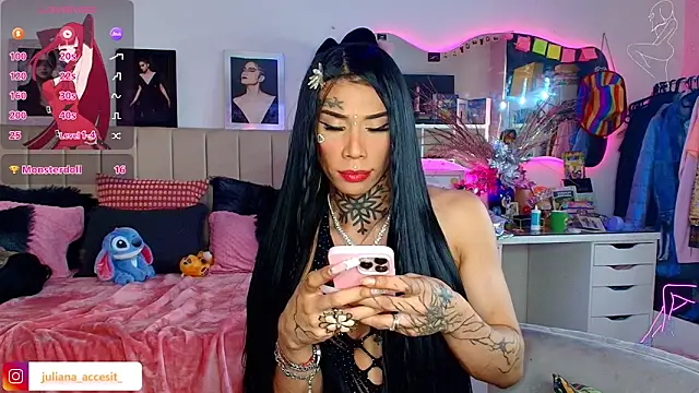 caroline cossei online show from March 18, 2026, 6:55 pm