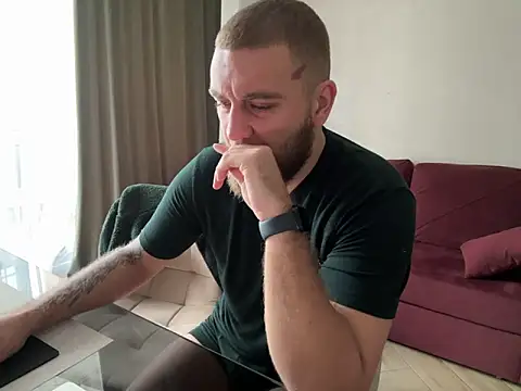 Bear bear  online show from March 20, 2025, 5:57 am