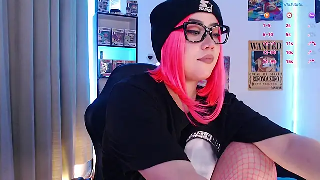 Emmy Ruiz online show from April 19, 2026, 2:22 am