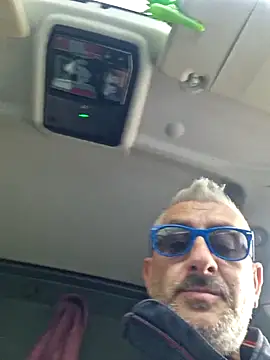 Snapshot of cuci45 chatting on October 30, 2025, 12:28 pm cuci45 online show from October 30, 2025, 12:28 pm