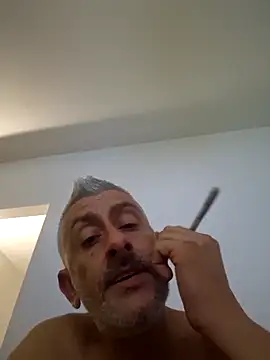 Snapshot of cuci45 chatting on November 15, 2025, 7:54 pm cuci45 online show from November 15, 2025, 7:54 pm