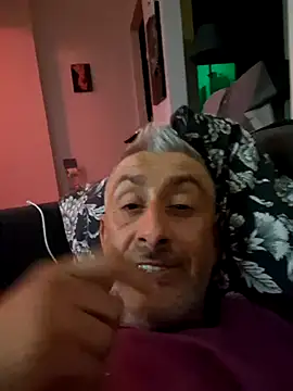 cuci45 online show from March 22, 2026, 10:13 pm