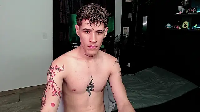 Snapshot of andybxby chatting on February 28, 2025, 9:01 pm andybxby online show from February 28, 2025, 9:01 pm