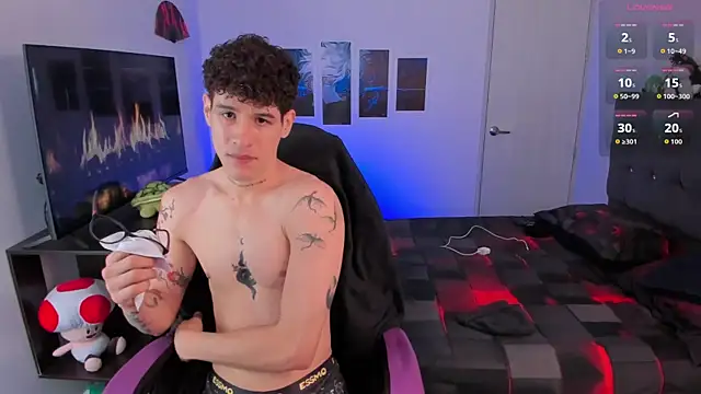 andybxby online show from April 16, 2026, 4:52 pm