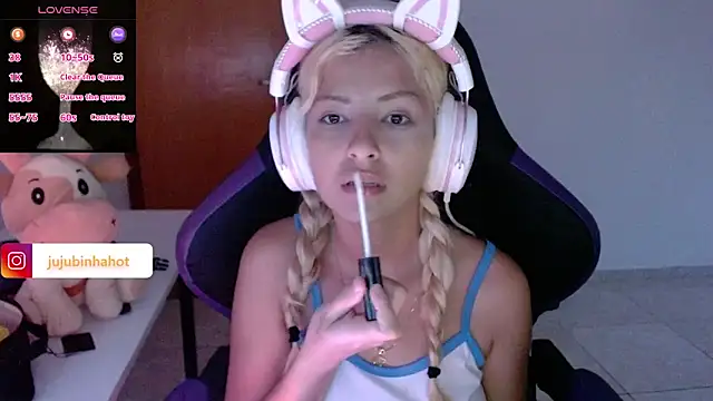 Snapshot of jujubinhahot chatting on January 27, 2025, 8:40 am jujubinhahot online show from January 27, 2025, 8:40 am