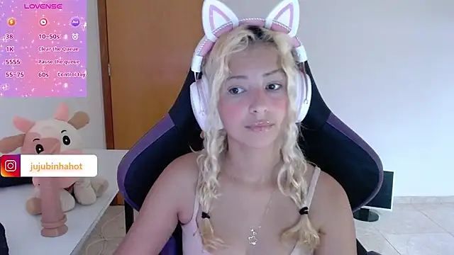 Snapshot of jujubinhahot chatting on January 28, 2025, 9:19 am jujubinhahot online show from January 28, 2025, 9:19 am