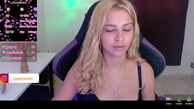 Snapshot of jujubinhahot chatting on March 9, 2025, 3:43 am jujubinhahot online show from March 9, 2025, 3:43 am