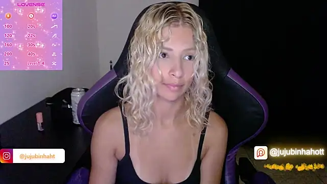 Snapshot of jujubinhahot chatting on November 19, 2025, 12:21 am jujubinhahot online show from November 19, 2025, 12:21 am