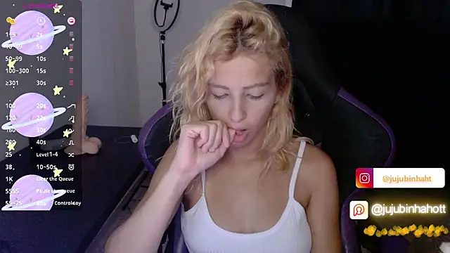 Snapshot of jujubinhahot chatting on December 5, 2025, 8:01 am jujubinhahot online show from December 5, 2025, 8:01 am