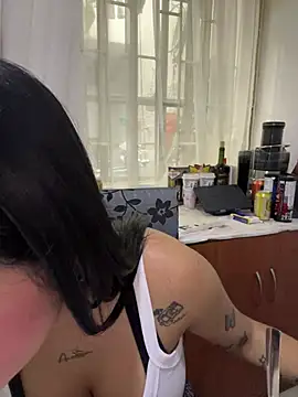 charlotte stevenss  online show from February 3, 2026, 2:44 pm