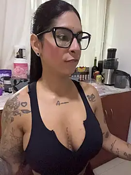 Snapshot of charlotte_stevenss_ chatting on March 3, 2026, 2:34 pm charlotte stevenss online show from March 3, 2026, 2:34 pm