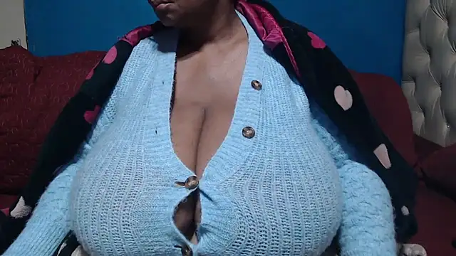 Snapshot of CUTEFIRMMELONSS chatting on May 27, 2026, 3:25 am CUTEFIRMMELONSS online show from May 27, 2026, 3:25 am