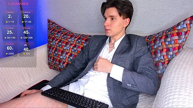 maxboy4 online show from March 1, 2025, 9:29 am