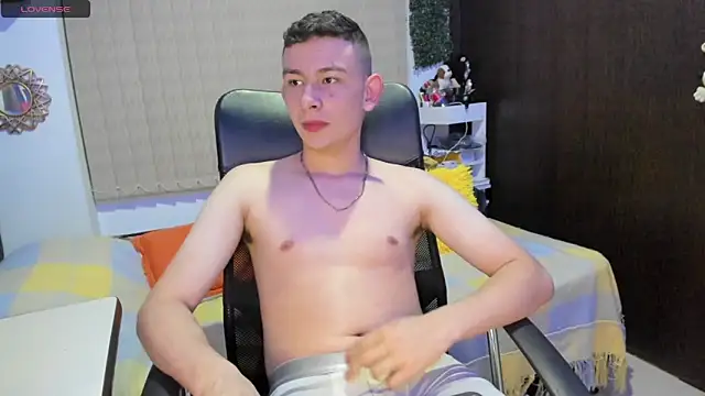 Christ Miller3 online show from March 15, 2025, 4:13 am