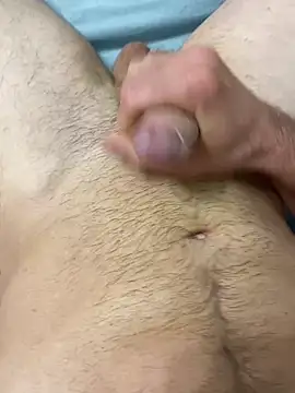 Snapshot of Pascutt chatting on October 8, 2025, 5:05 am Pascutt online show from October 8, 2025, 5:05 am