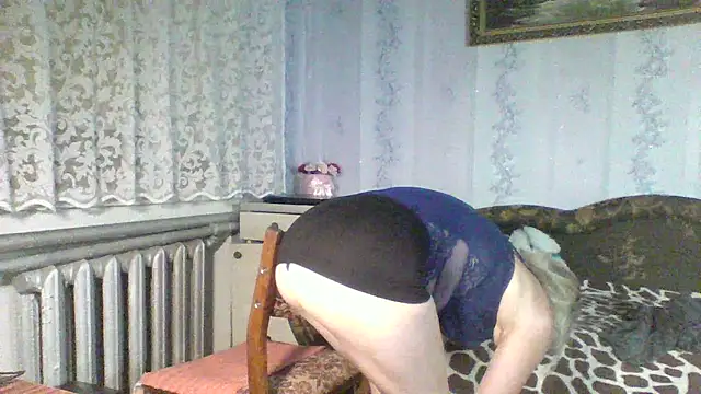 Annie Heart online show from September 19, 2025, 7:03 pm