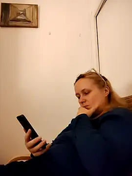 She-devilx online show from October 9, 2025, 9:02 pm