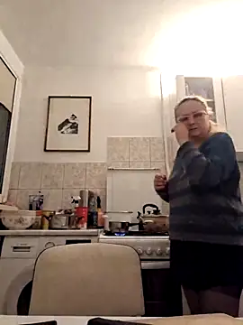 She-devilx online show from November 28, 2025, 10:23 pm