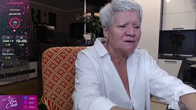 roxana brooks online show from October 5, 2025, 6:28 pm