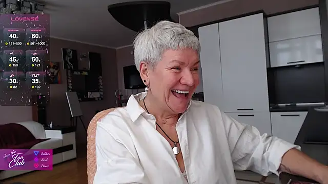 roxana brooks online show from October 23, 2025, 11:53 am