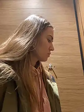 ValenciaShock online show from January 25, 2025, 8:10 am