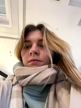 ValenciaShock online show from October 25, 2025, 6:43 am