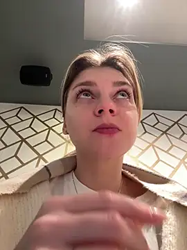 ValenciaShock online show from November 13, 2025, 6:56 am