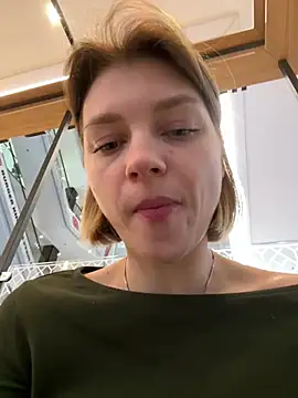 ValenciaShock online show from March 17, 2026, 6:39 am