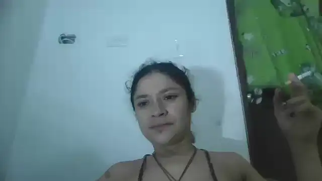 Snapshot of TamaraNauthy chatting on March 6, 2025, 12:30 pm TamaraNauthy online show from March 6, 2025, 12:30 pm