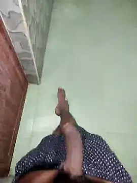 Snapshot of yo19boy chatting on January 10, 2025, 9:02 am yo19boy online show from January 10, 2025, 9:02 am