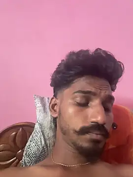 yo19boy online show from April 13, 2026, 7:36 am