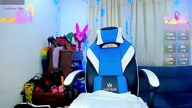 Snapshot of Aleexx___ chatting on January 7, 2026, 3:47 pm Aleexx online show from January 7, 2026, 3:47 pm