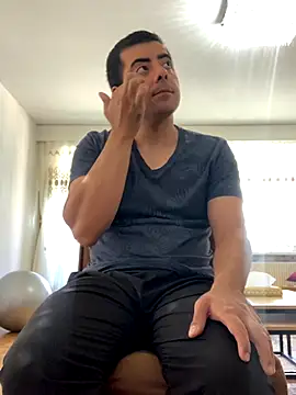 Snapshot of _Playboy_ chatting on September 18, 2025, 1:35 pm Playboy online show from September 18, 2025, 1:35 pm