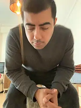 Snapshot of _Playboy_ chatting on November 7, 2025, 8:14 am Playboy online show from November 7, 2025, 8:14 am