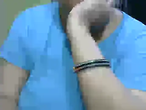 Snapshot of Mona_love143 chatting on November 13, 2025, 7:40 am Mona love143 online show from November 13, 2025, 7:40 am