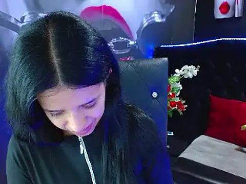 VALERY MEER online show from December 5, 2024, 11:38 am