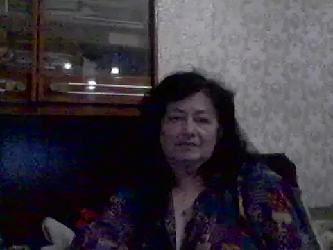 GypsiQueen2 online show from February 21, 2025, 10:04 pm