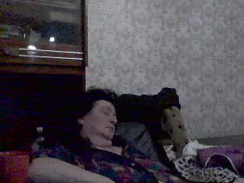 GypsiQueen2 online show from February 25, 2025, 12:36 am