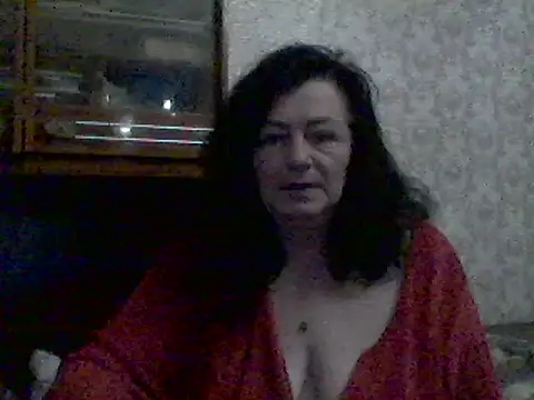 GypsiQueen2 online show from February 27, 2025, 5:47 pm