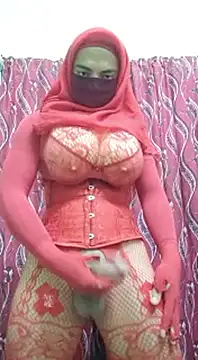 ElisyaHijabDoll online show from October 19, 2025, 5:46 pm