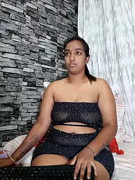 Xindias fantasyX online show from March 21, 2025, 6:40 pm