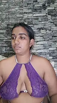 Xindias fantasyX online show from December 5, 2025, 6:26 pm