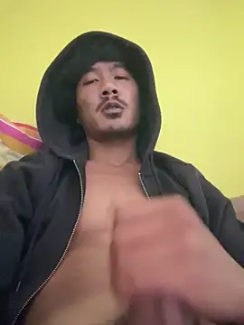 juniiorre online show from November 23, 2025, 1:33 pm