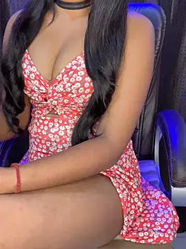 Snapshot of SCHOOL_Girl_0 chatting on December 14, 2024, 4:20 pm SCHOOL Girl 0 online show from December 14, 2024, 4:20 pm